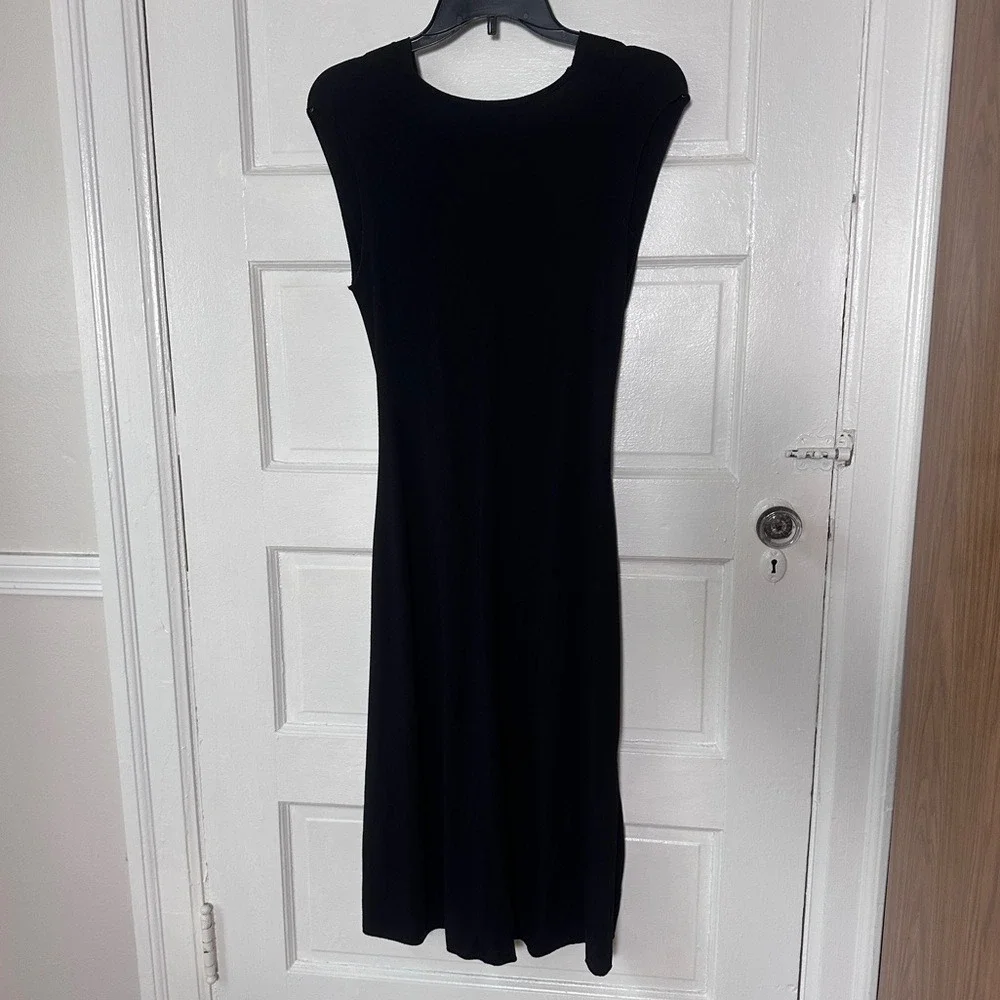 3/$20💥BCBGMaxAzria Black Midi Dress Cinched Waist Bamboo‎ Ring Accent M Stretch